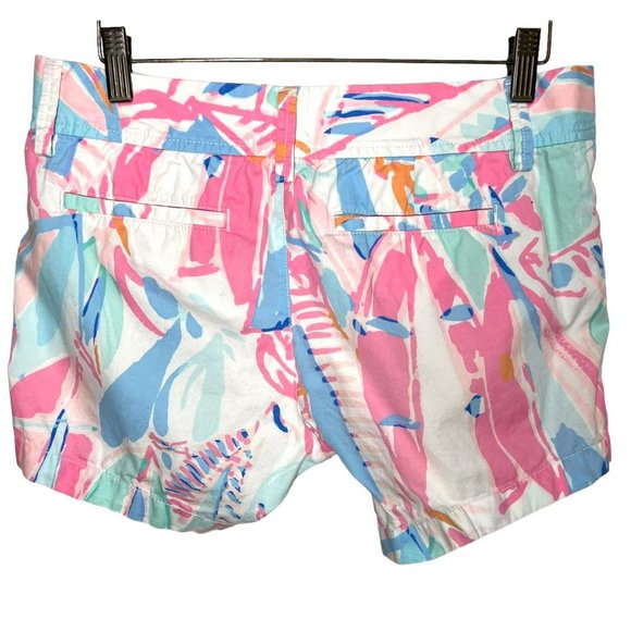 Lilly Pulitzer Multicolor Callahan Leaf Print Midi Shorts Size 4 - Picture 2 of 8
